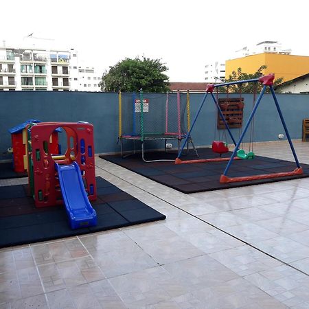 500M Da Praia, Predio Cm Piscina, 1Garagem, Wi-Fi 300 Mbps, Centro De Guaruja, Proximo A Praia E Comercio, Horarios Check-In E Check-Out Flexiveis, Churrasqueira, المظهر الخارجي الصورة